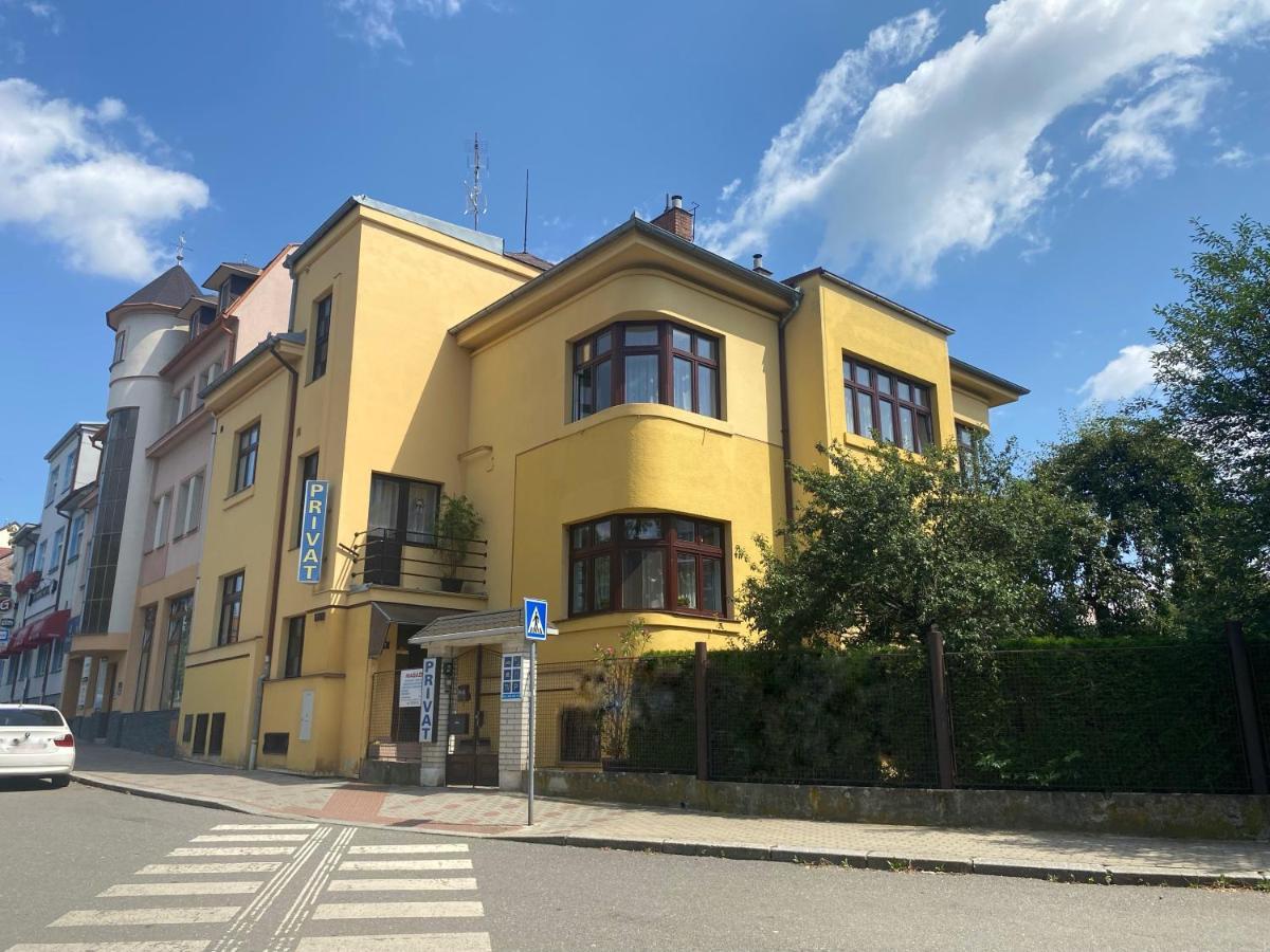 Privat Smidova Petra Hotell Tábor Exteriör bild